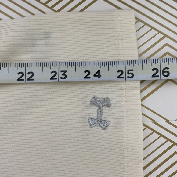 Under armour top - Picture 6 of 8